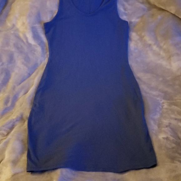 Womens dress - Picture 3 of 6